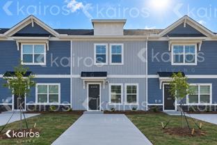 2469 Banyon Cir - Photo 1 of 1