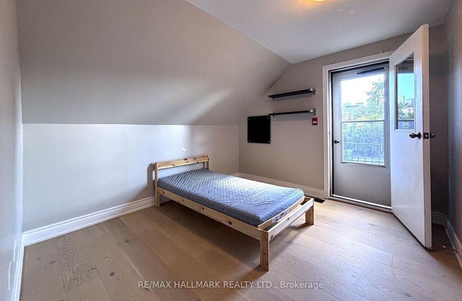 61 Cecil Street #3 - Photo 5 of 9