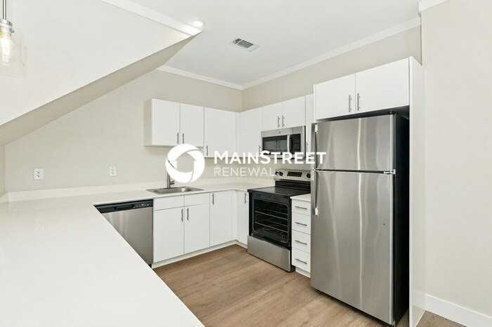 1057 E Oleander St - Photo 5 of 17