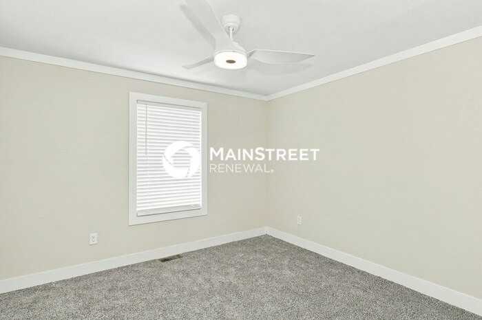 1057 E Oleander St - Photo 7 of 17