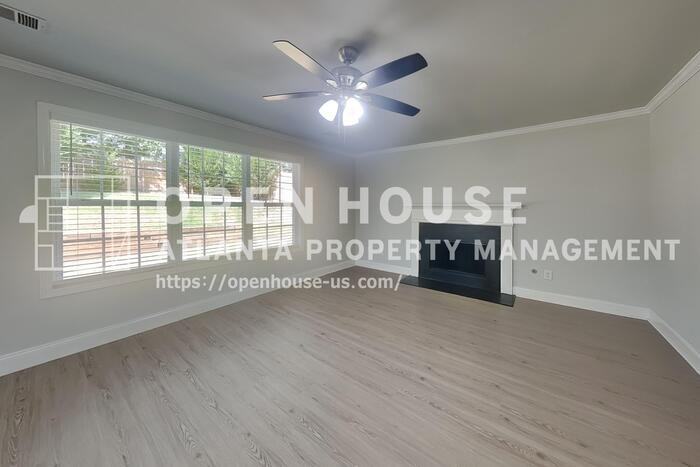 550 S Fortune Way - Photo 4 of 20