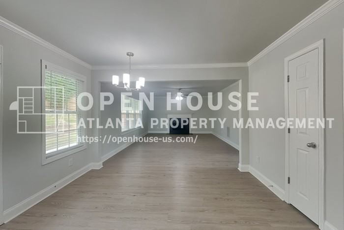 550 S Fortune Way - Photo 6 of 20