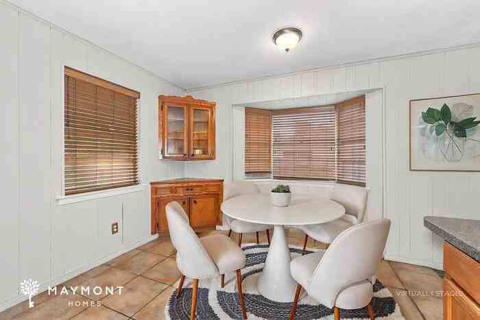 301 Woodhaven Dr - Photo 7 of 16