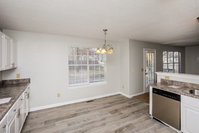 108 Majestic Dr - Photo 7 of 11