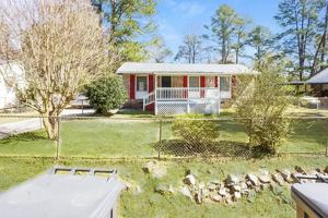 featured image of 2112 Bayvale Rd
