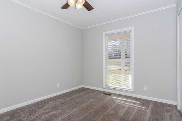 110 Landis St - Photo 7 of 10