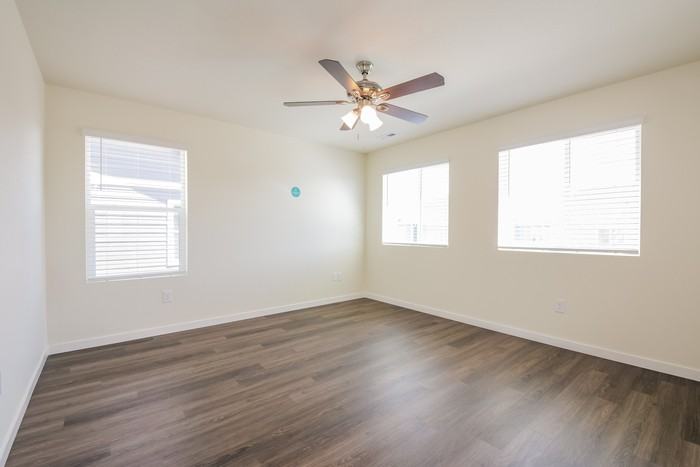 13520 Oneida Ln - Photo 4 of 16
