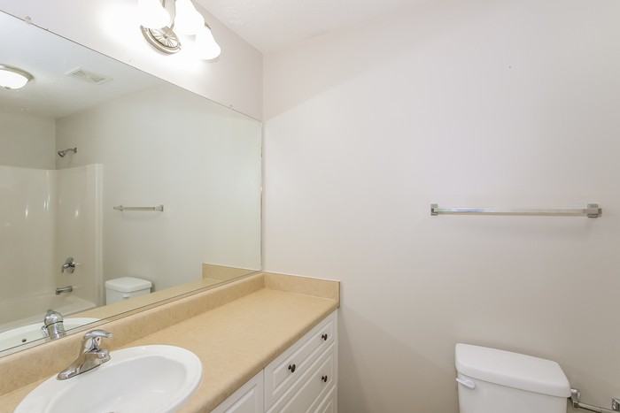 339 Belair Rd - Photo 6 of 10