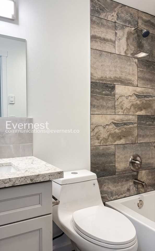 16601 161st Ave Se #B - Photo 6 of 16