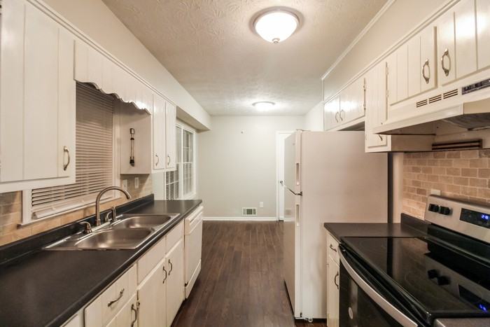 3286 Brownlee Ln Sw - Photo 6 of 16