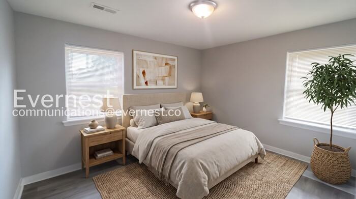 1000 4th Ave W #1 - Photo 2 of 17