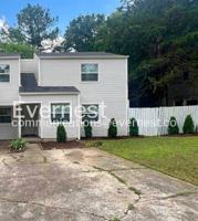 featured image of 2713 Clayton Dr Nw #B