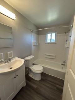 6200 Ambleside Dr #B - Photo 5 of 12