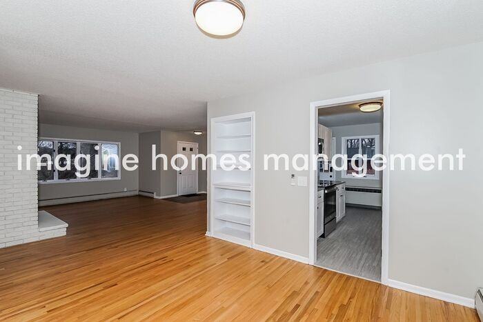 14008 Knollway Dr S - Photo 4 of 15
