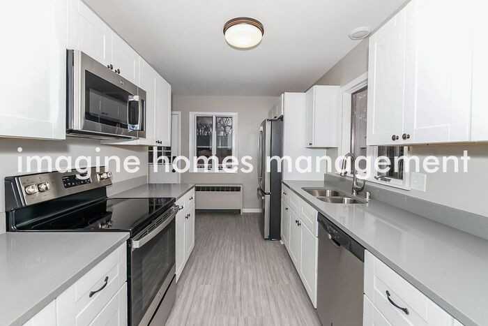 14008 Knollway Dr S - Photo 6 of 15