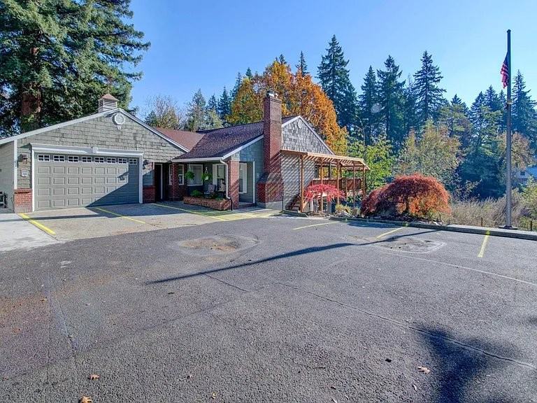 726 N Shepherd Rd #NA - Photo 3 of 50