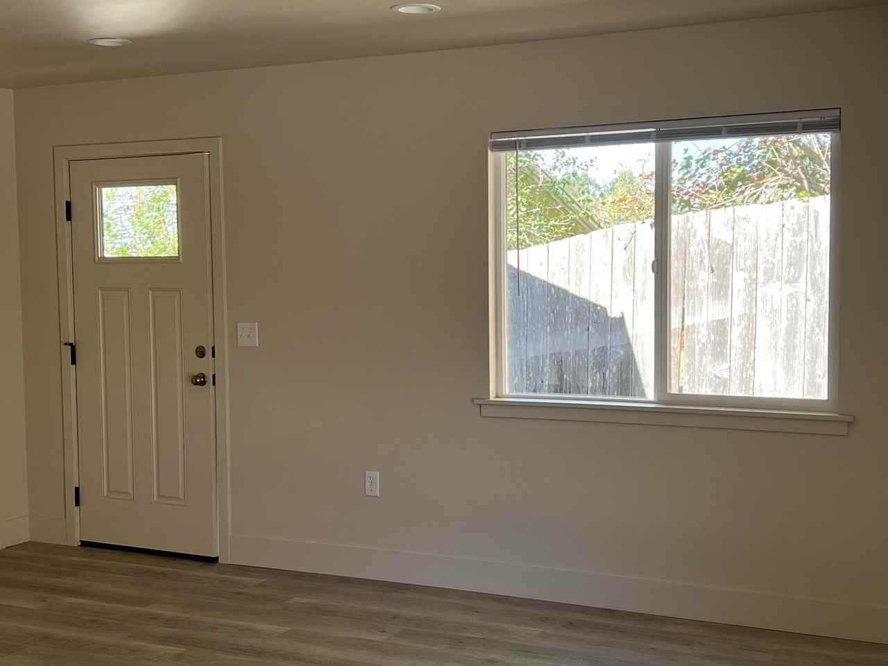 3935 D St #NA - Photo 2 of 18