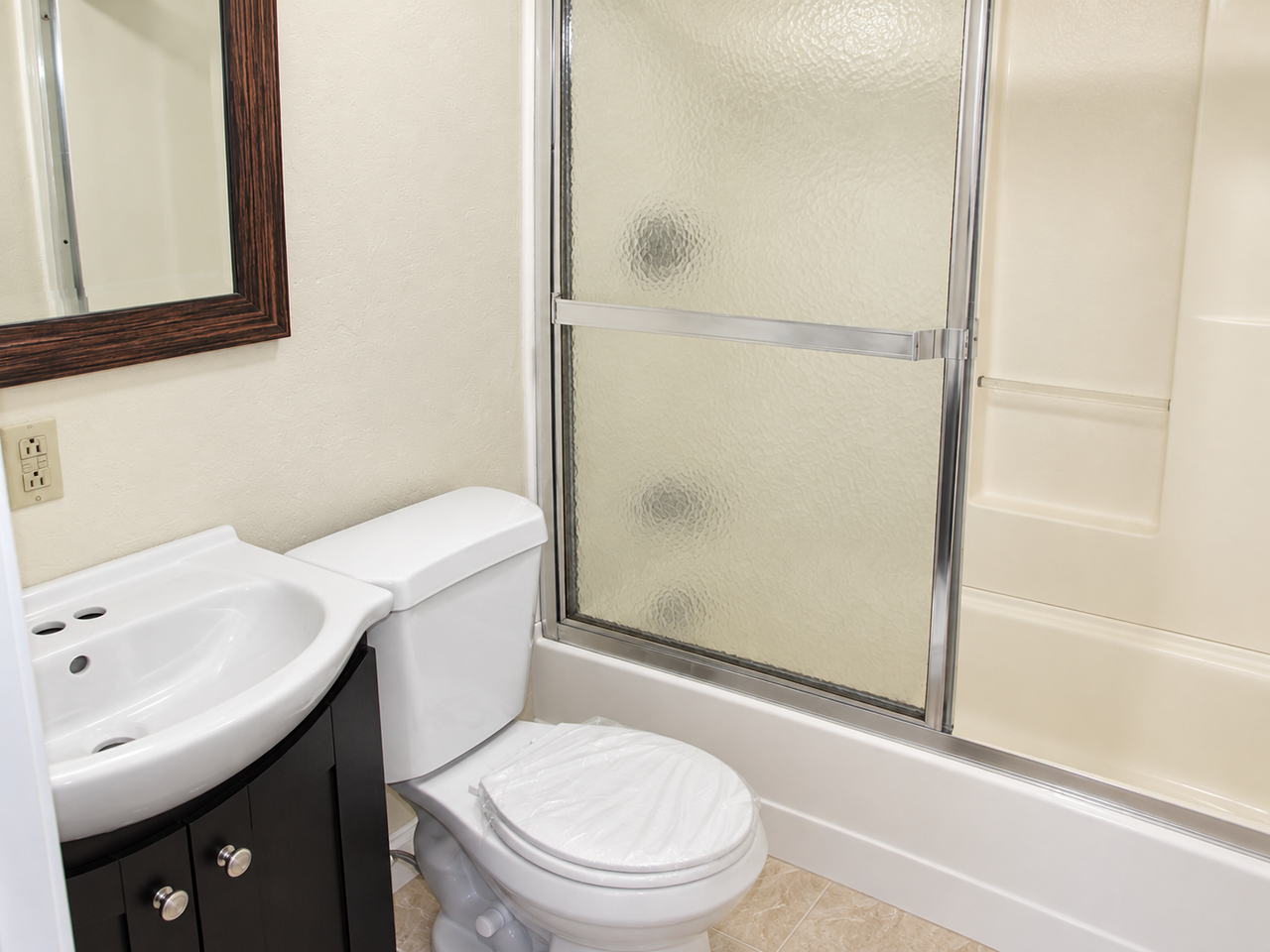 393 Washington St #2 - Photo 2 of 8