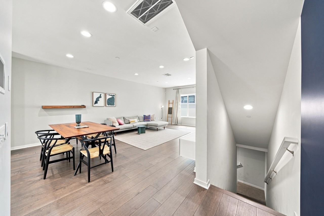 2928 Rowena Ave #3 - Photo 4 of 22