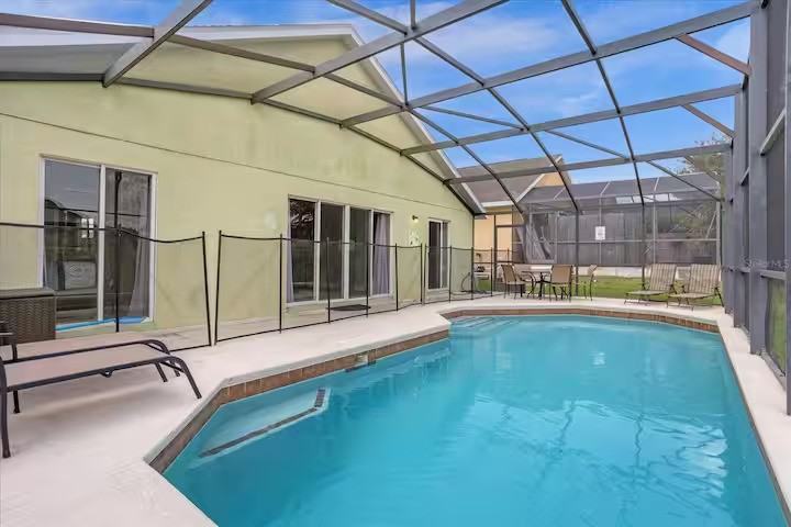 122 Vine Dr #NA - Photo 2 of 10