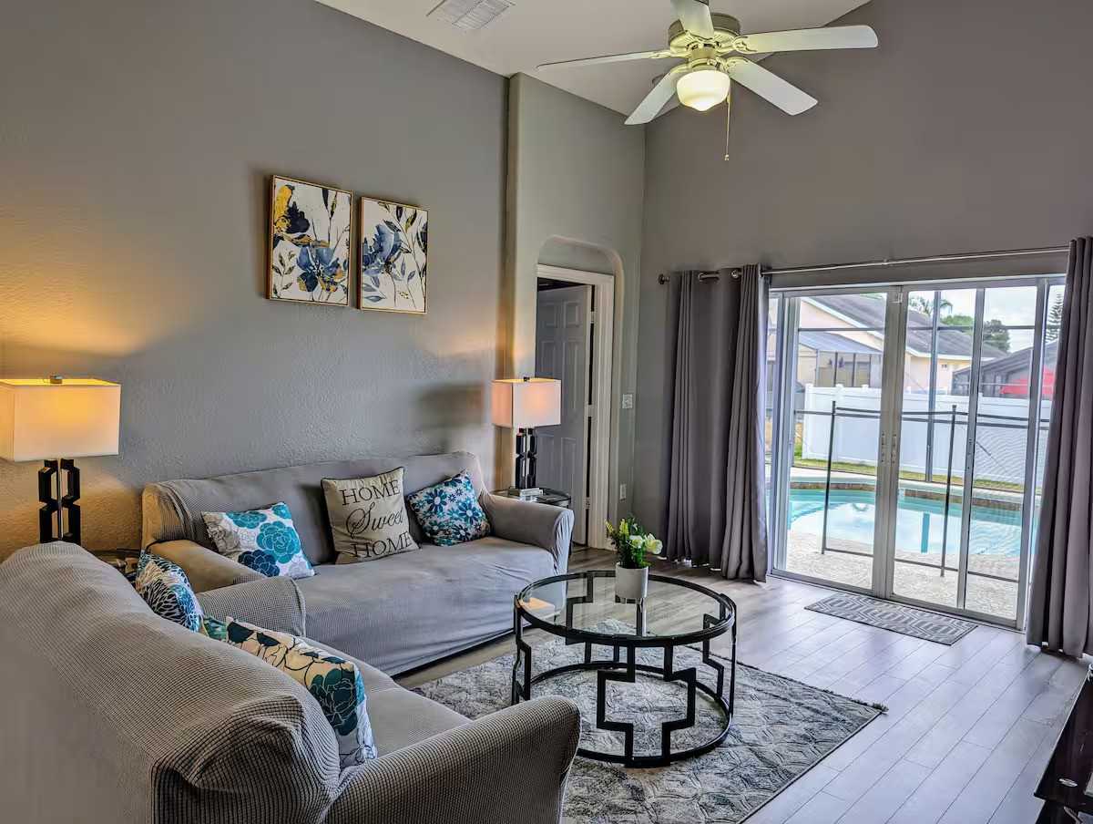 122 Vine Dr #NA - Photo 3 of 10