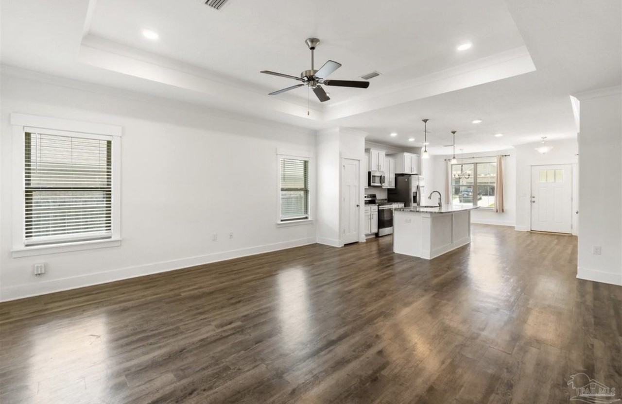 424 Pemberton Ln #NA - Photo 3 of 16