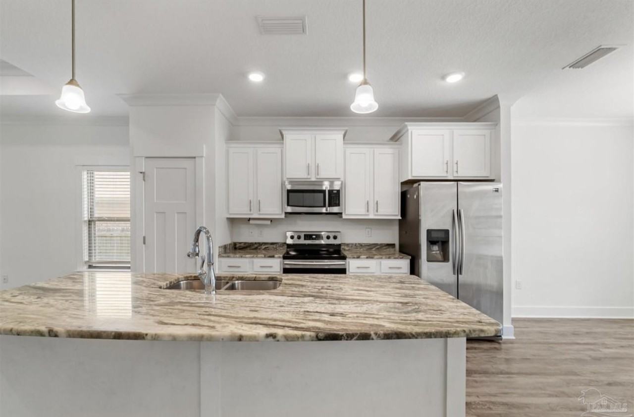 424 Pemberton Ln #NA - Photo 4 of 16