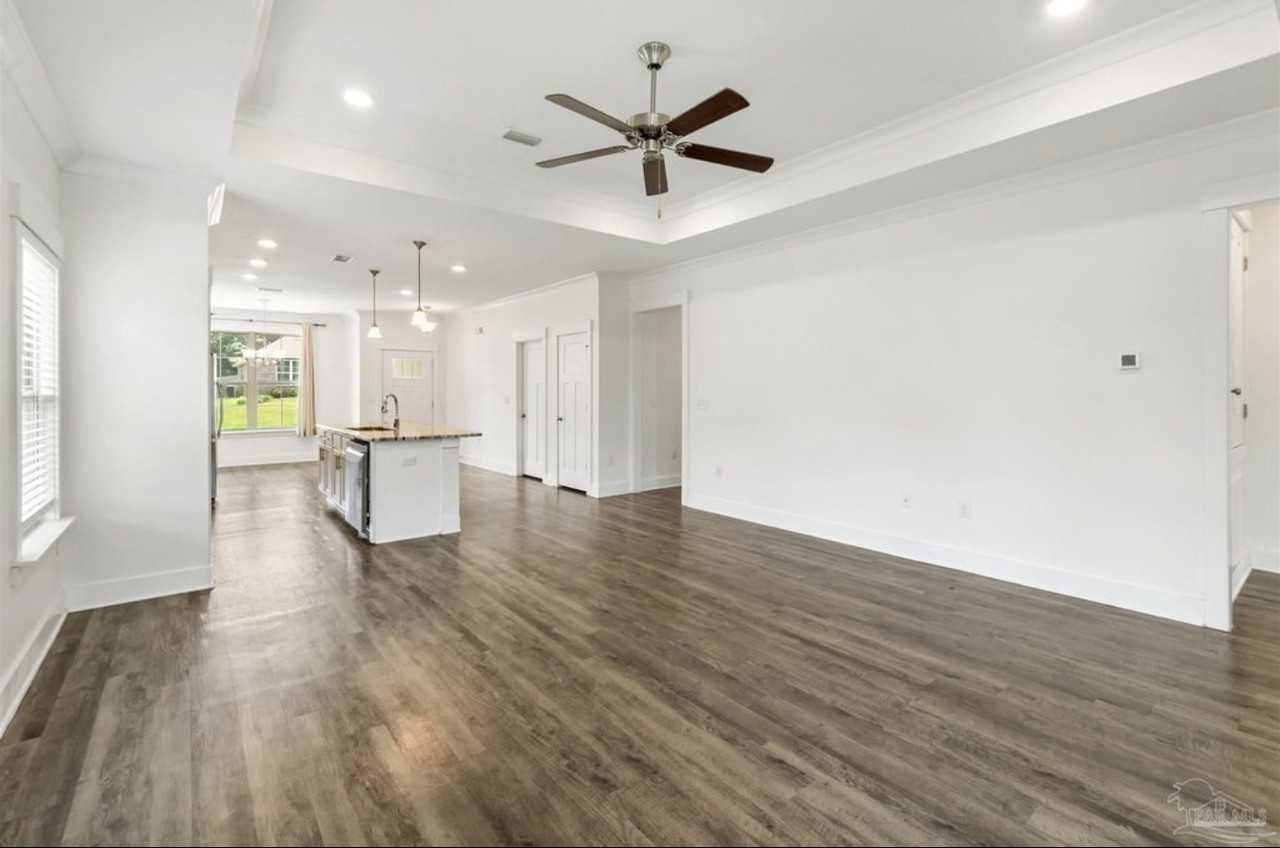 424 Pemberton Ln #NA - Photo 5 of 16
