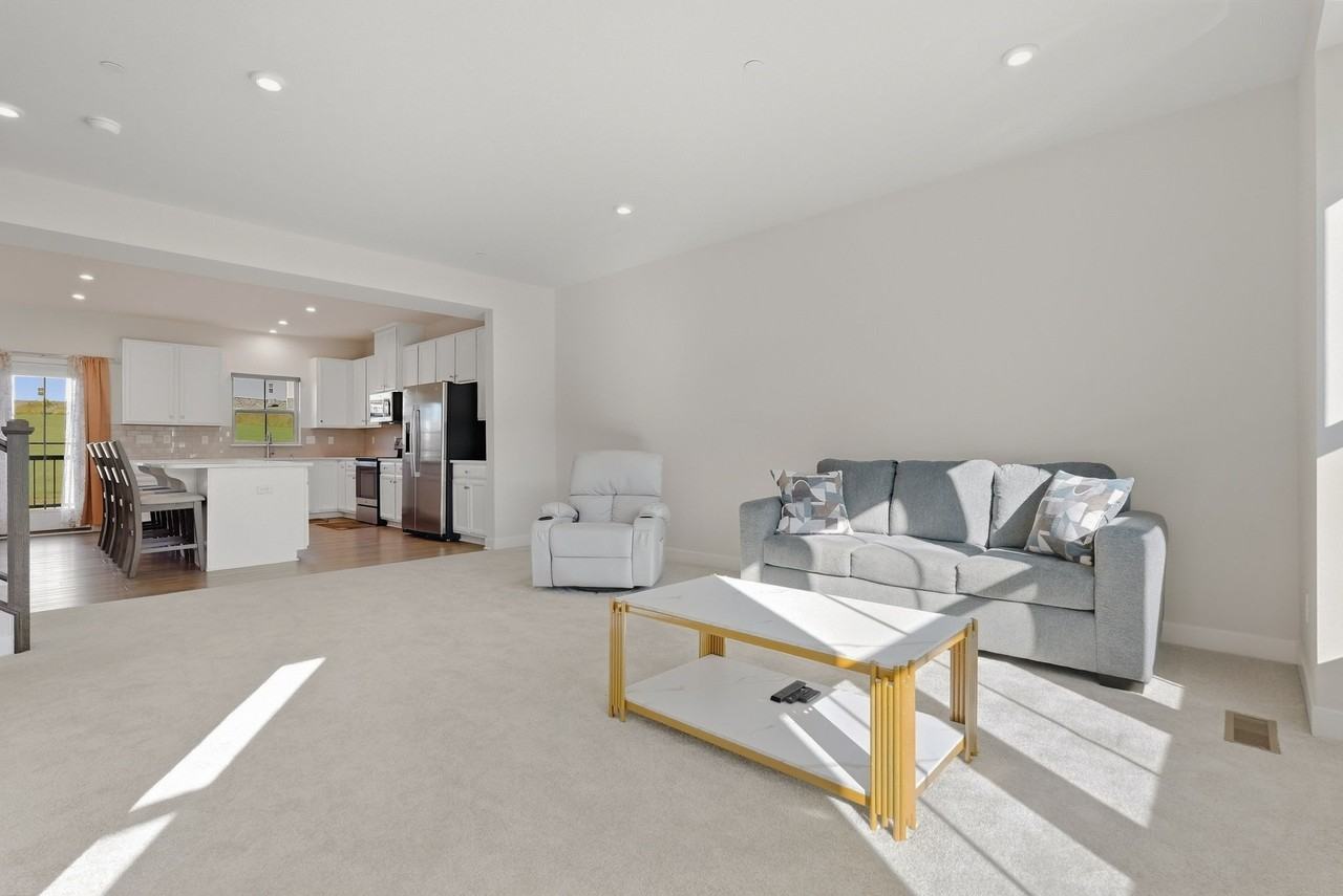 6003 Lampl Ln #NA - Photo 7 of 36