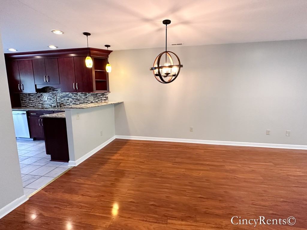 3471 Forestoak Ct #3471 - Photo 3 of 29