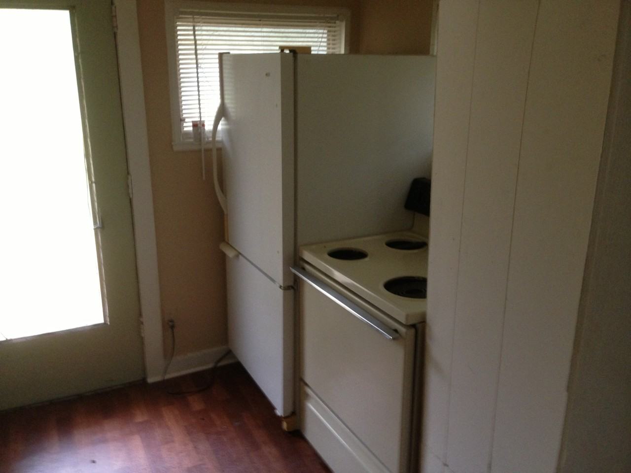 6541 W 5th St #NA - Photo 4 of 11