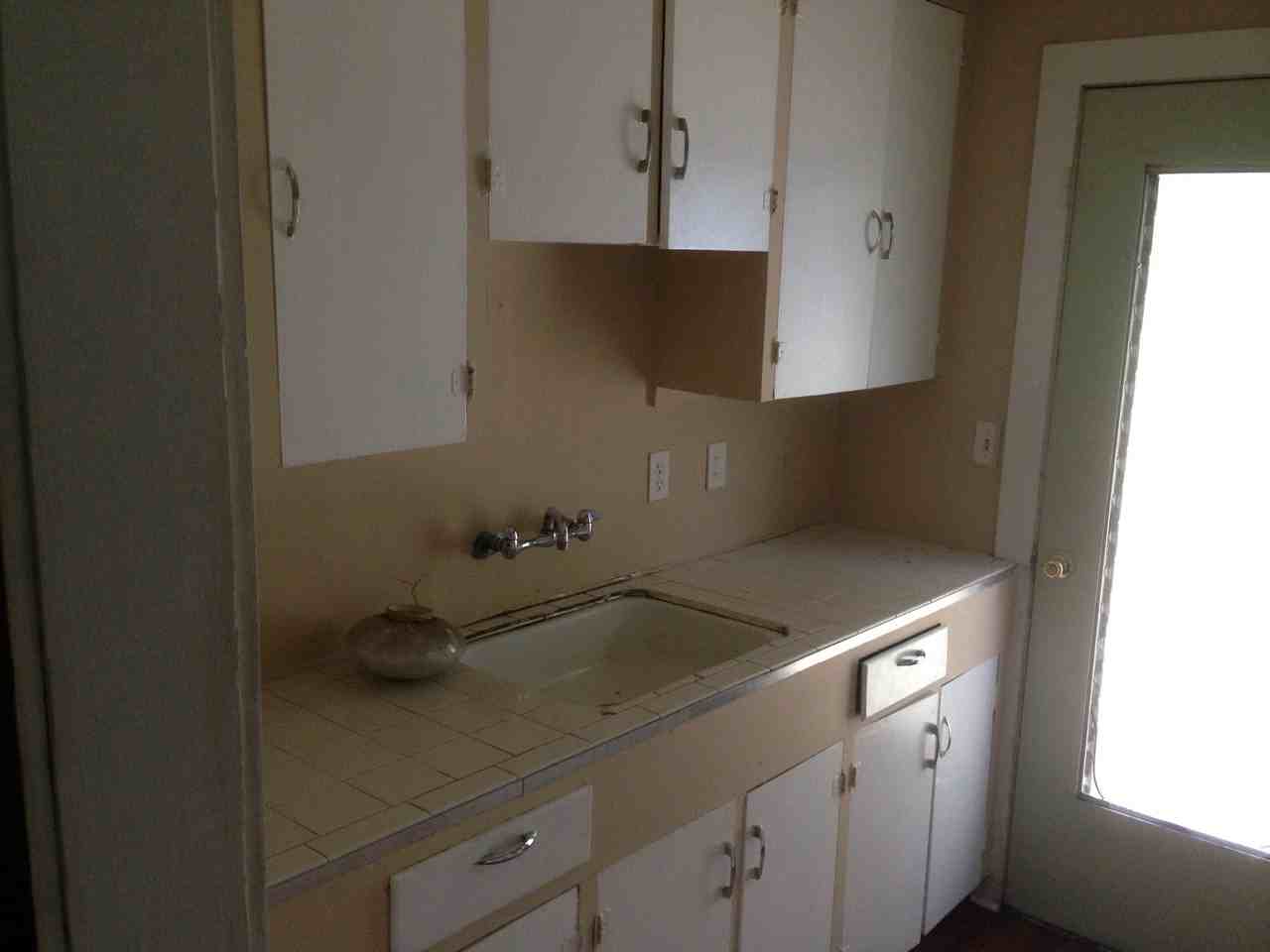 6541 W 5th St #NA - Photo 7 of 11