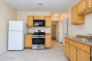 41 Harvard St #1 - Photo 1 of 1