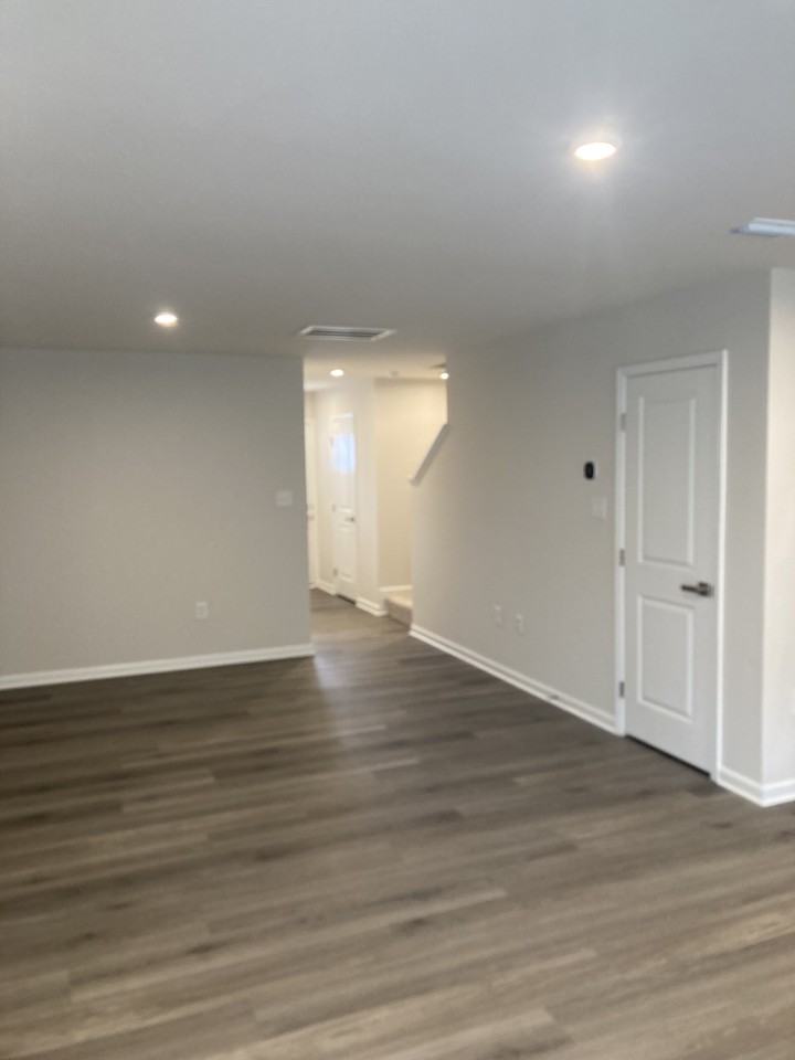 3304 Penguin Cir - Photo 4 of 23