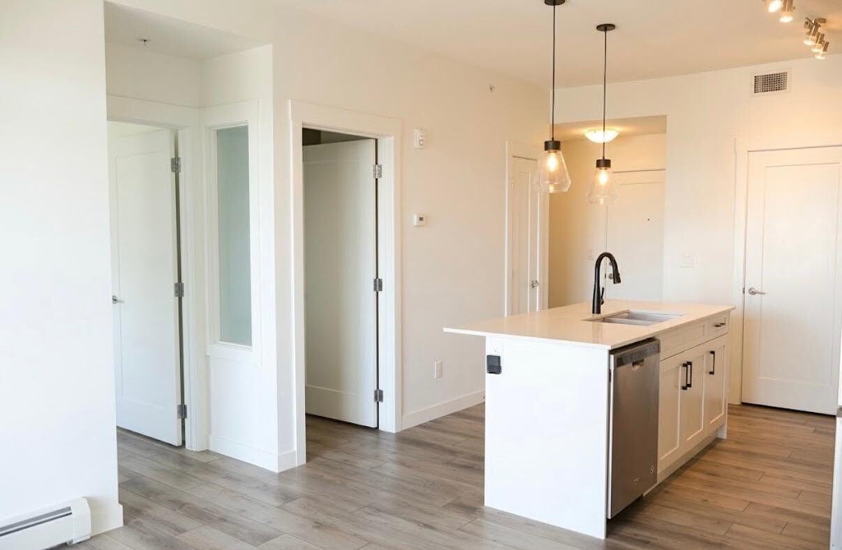 400 Auburn Meadows Common Se - Photo 2 of 15