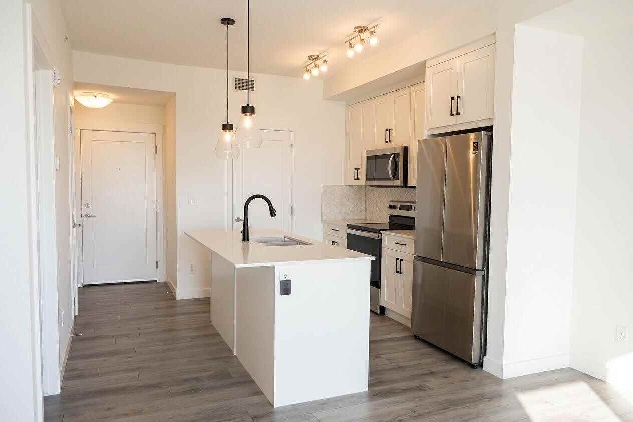 400 Auburn Meadows Common Se - Photo 4 of 15