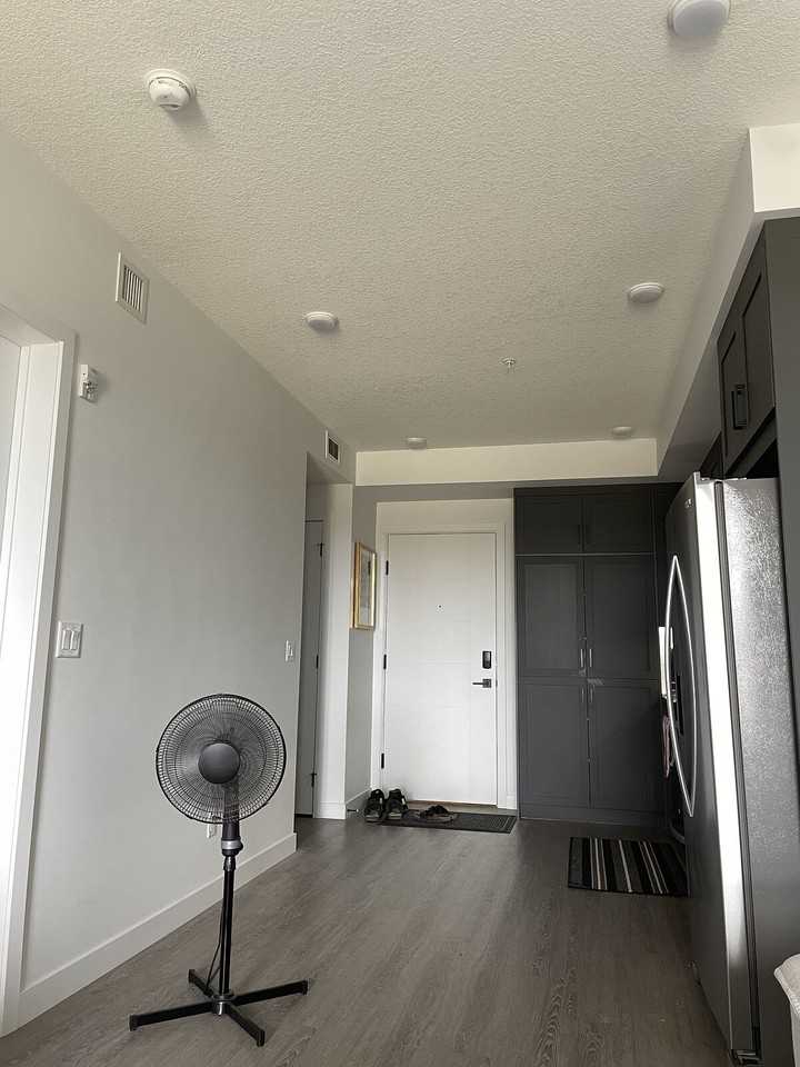 512 - 3932 Univ Ave NW - Photo 2 of 7