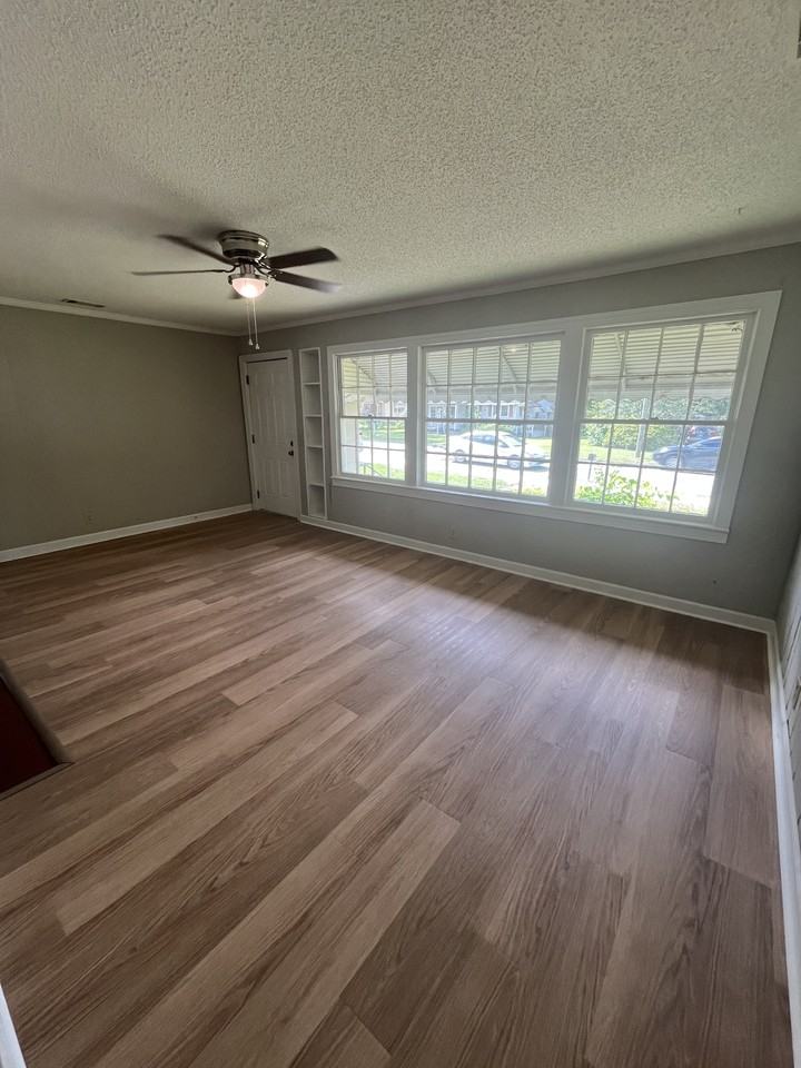333 E Main St #NA - Photo 3 of 11