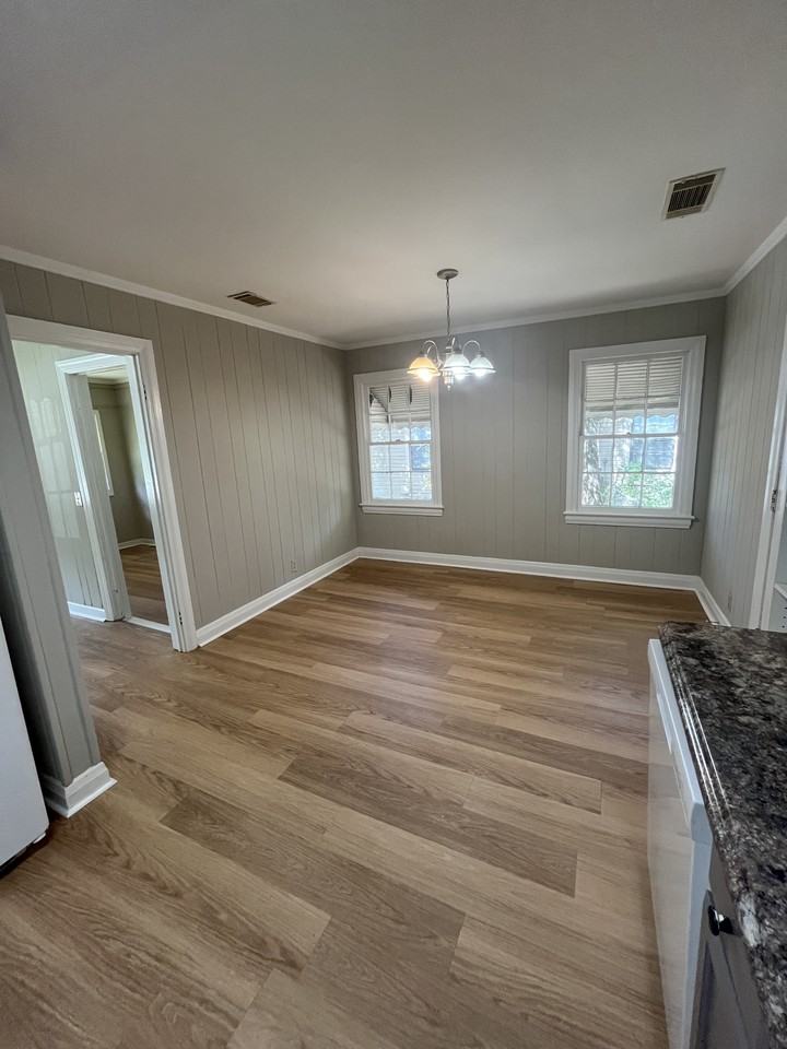 333 E Main St #NA - Photo 5 of 11
