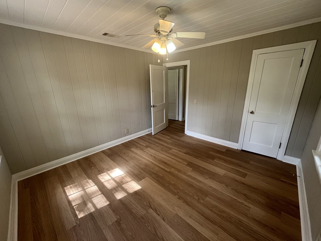 333 E Main St #NA - Photo 7 of 11