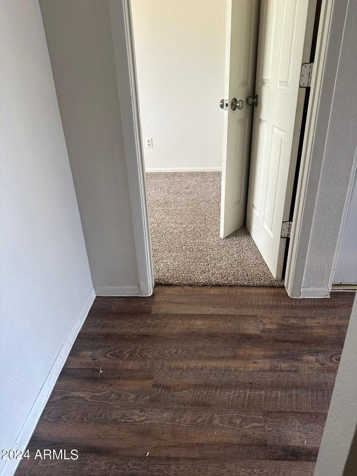 2801 E Kathleen Rd #101 - Photo 2 of 14