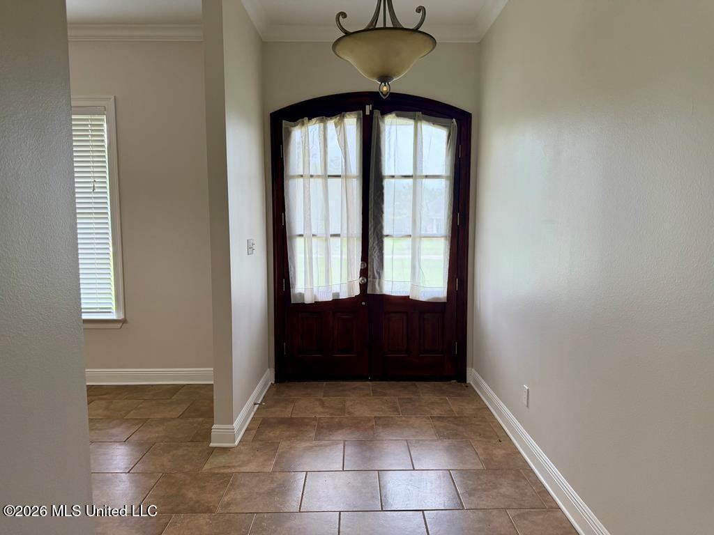 8 Jennie Ln - Photo 2 of 24