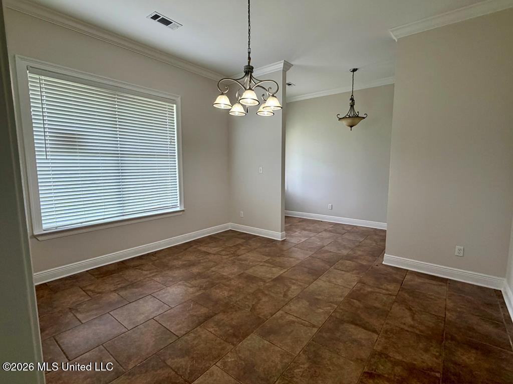 8 Jennie Ln - Photo 5 of 24