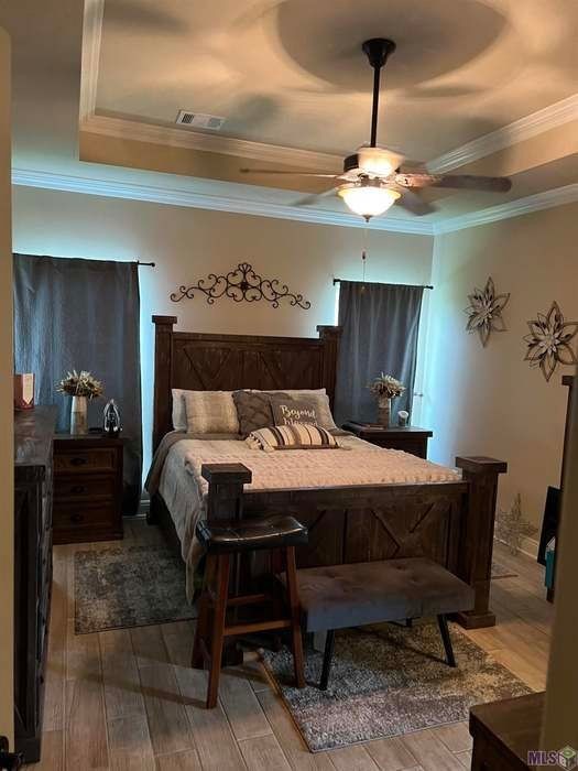 41113 Merrimac Dr - Photo 2 of 3
