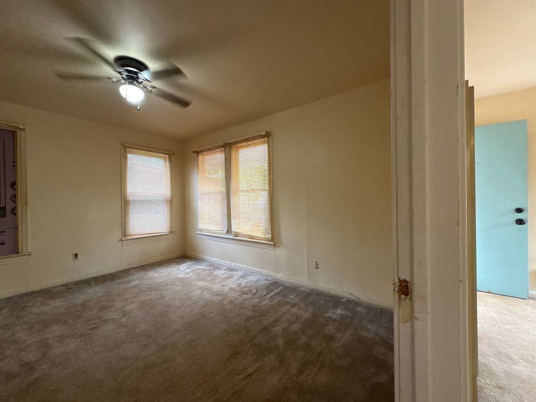 3350 S 3rd St - Photo 6 of 23