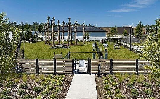 16200 Ascend Village Ln - Photo 3 of 14