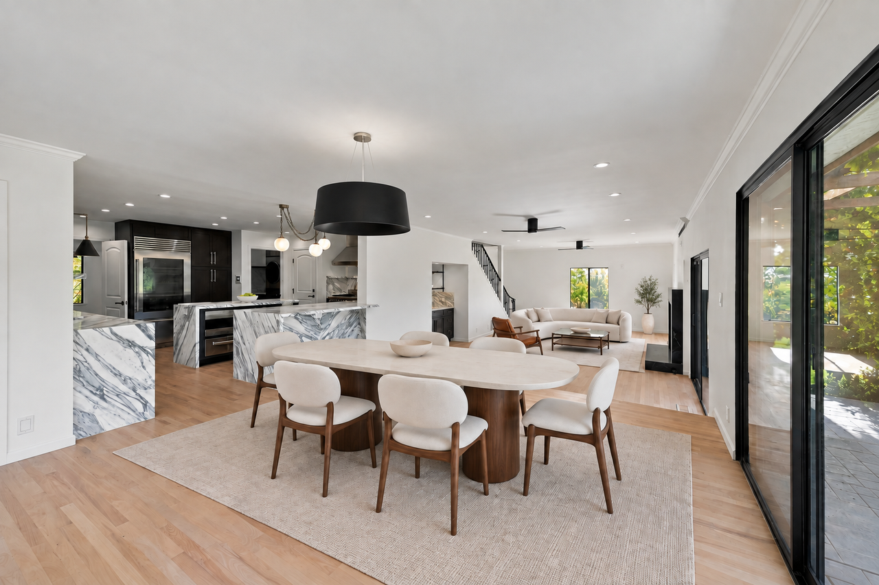 955 Macadamia Drive - Photo 3 of 12