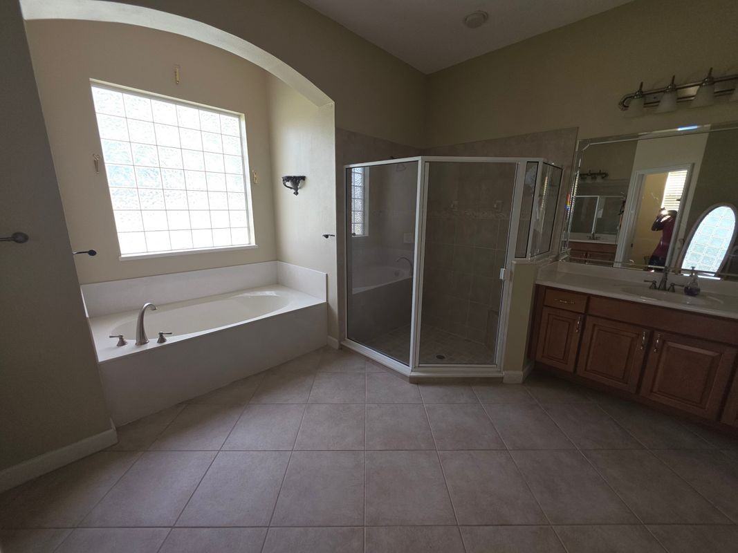 944 Classic View Dr - Photo 4 of 32