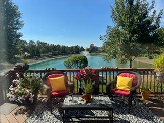 48551 Oak Bridge Dr - Photo 2 of 17