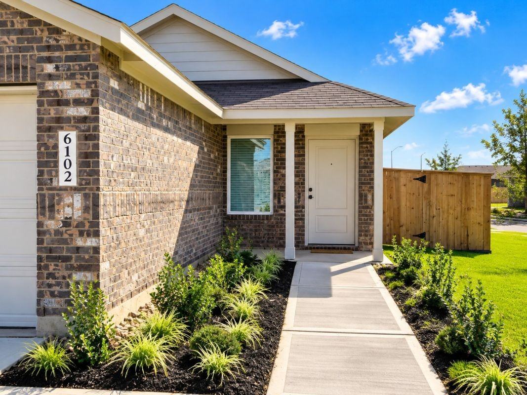6102 Bayberry Blooms Ln - Photo 5 of 20